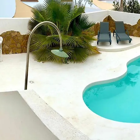Antida Villa